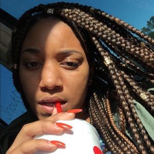 Meet your Posher, Maranda